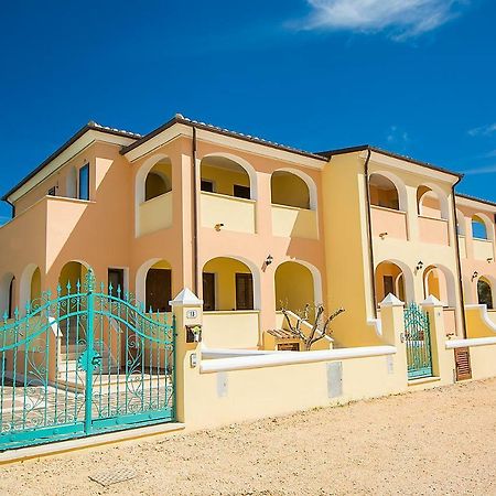 Le Residenze Del Maria Rosaria - Vico Friuli 1 Βίλα Orosei Εξωτερικό φωτογραφία